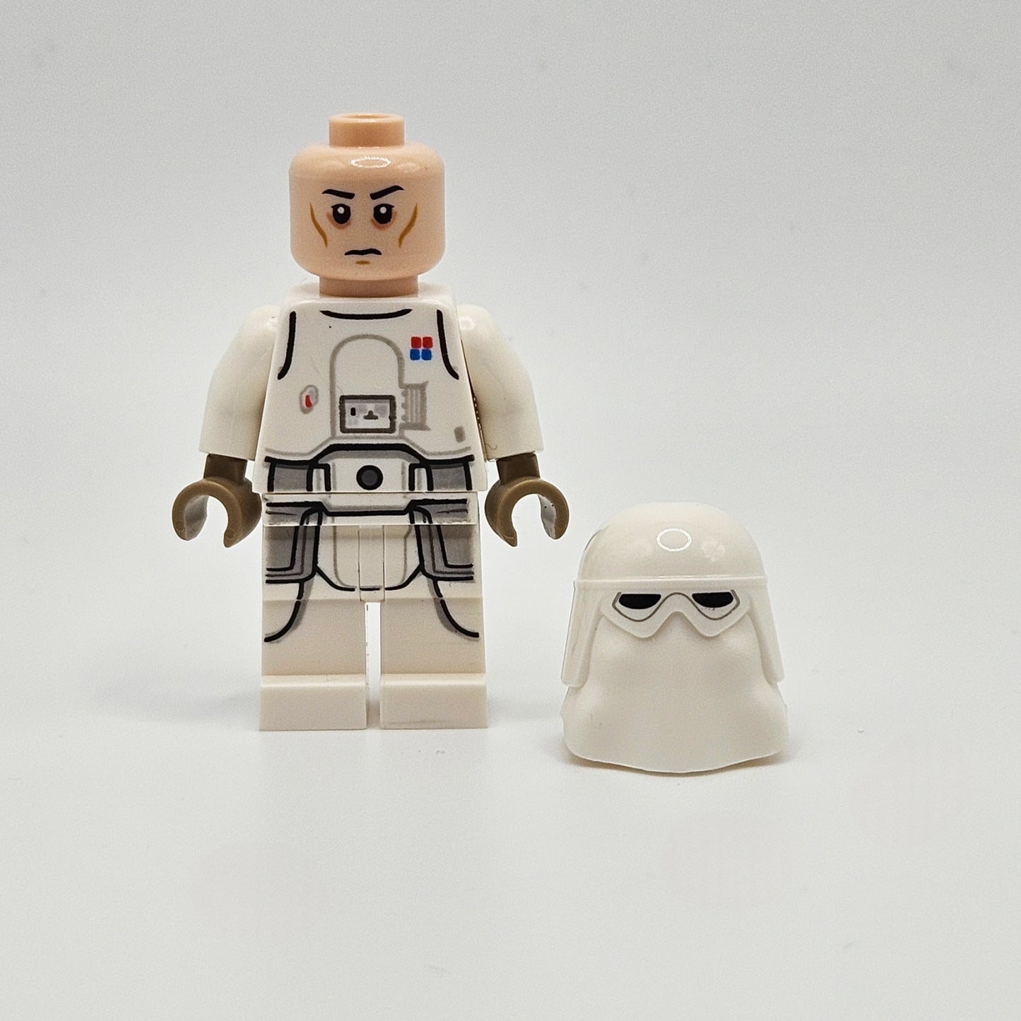 Snowtrooper Commander - Official LEGO